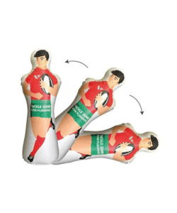Face the intensity with our contact dummies. A robust training partner for improving tactical skills and rugby stamina.