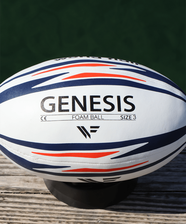 Plaisir sans risque : découvrez notre ballon de rugby en mousse. Idéal pour l'apprentissage et les entraînements en toute sécurité.